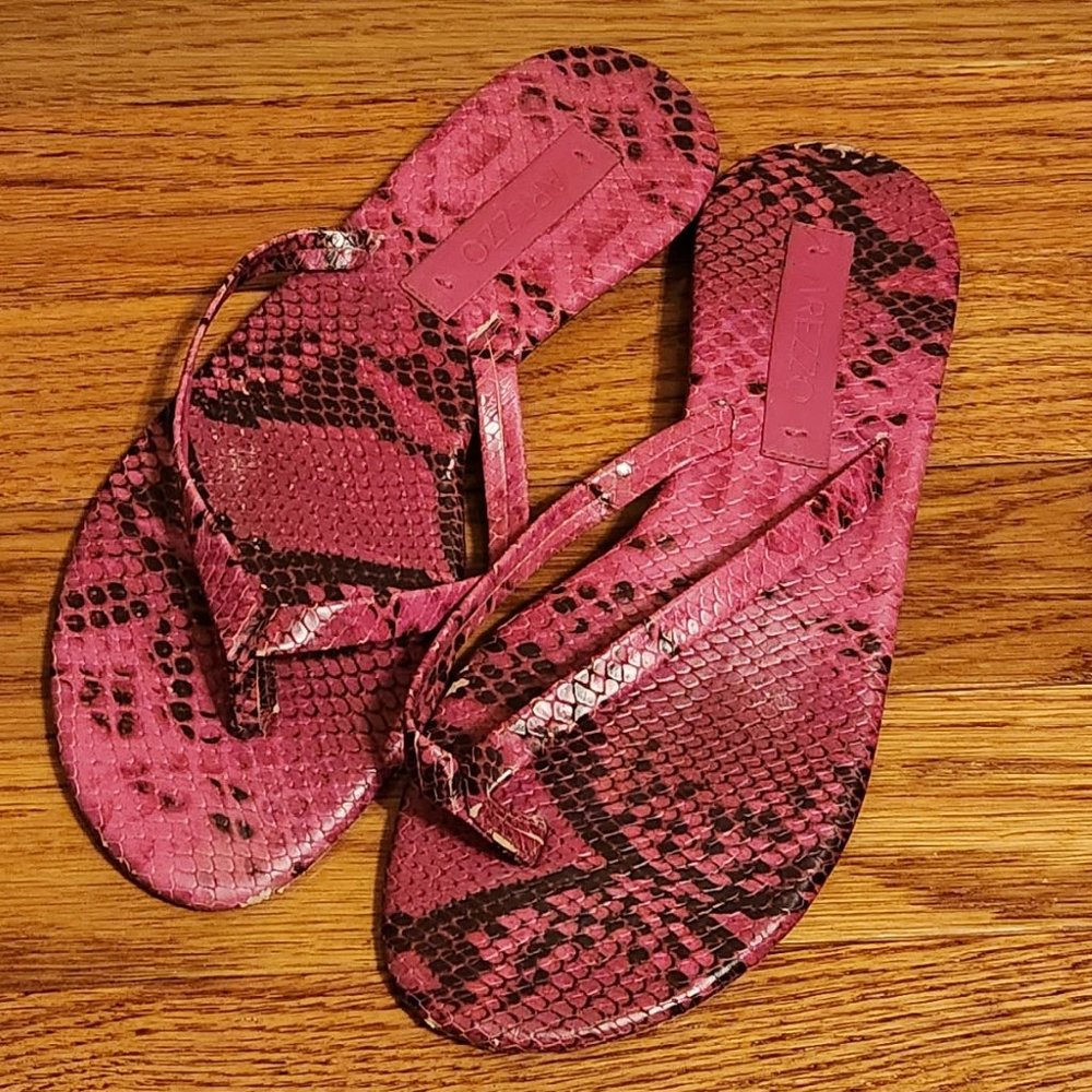 Arezzo sandals